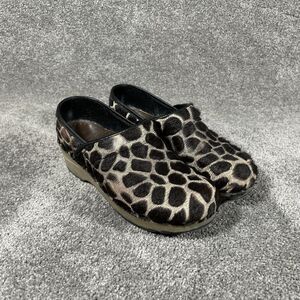 Dansko Professional Women’s Sz 36 Brown Giraffe Ponyhair Animal Print Clogs Used